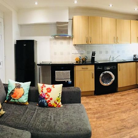 Fountain View 1Br Flat Oxford - Free Parking Διαμέρισμα Εξωτερικό φωτογραφία