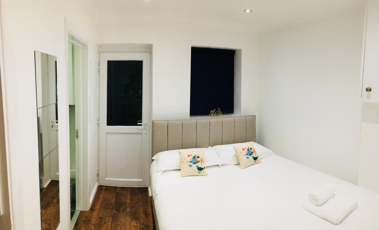 Fountain View 1Br Flat Oxford - Free Parking Διαμέρισμα Εξωτερικό φωτογραφία